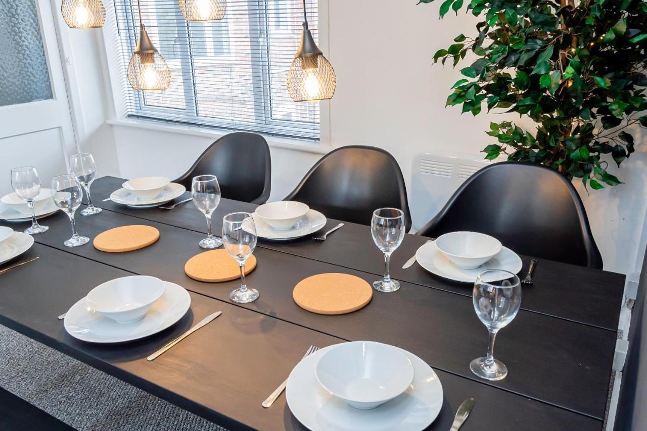 City Centre 3 Bed 8 Guest Parking Near Mayflower! Southampton Bagian luar foto
