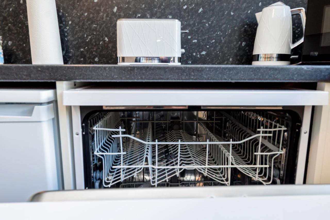 City Centre 3 Bed 8 Guest Parking Near Mayflower! Southampton Bagian luar foto