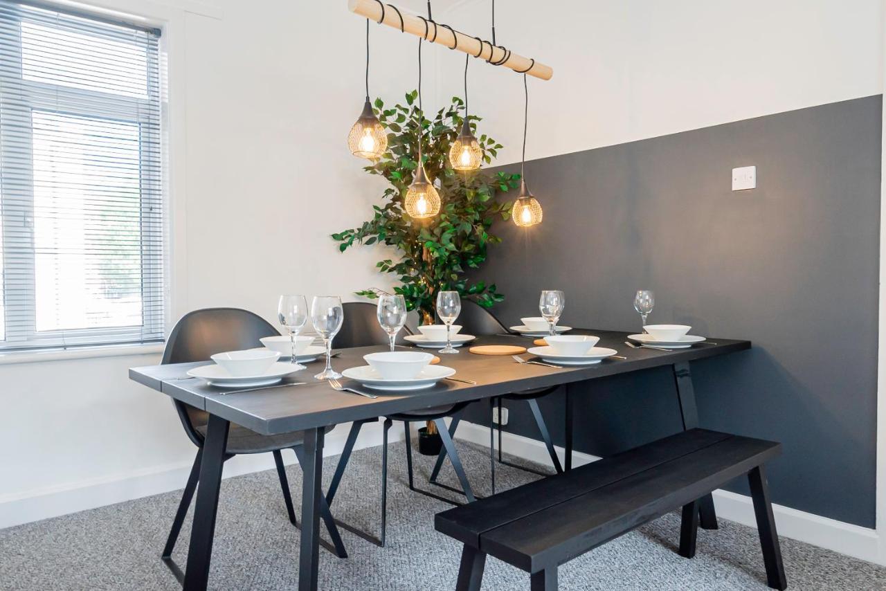 City Centre 3 Bed 8 Guest Parking Near Mayflower! Southampton Bagian luar foto